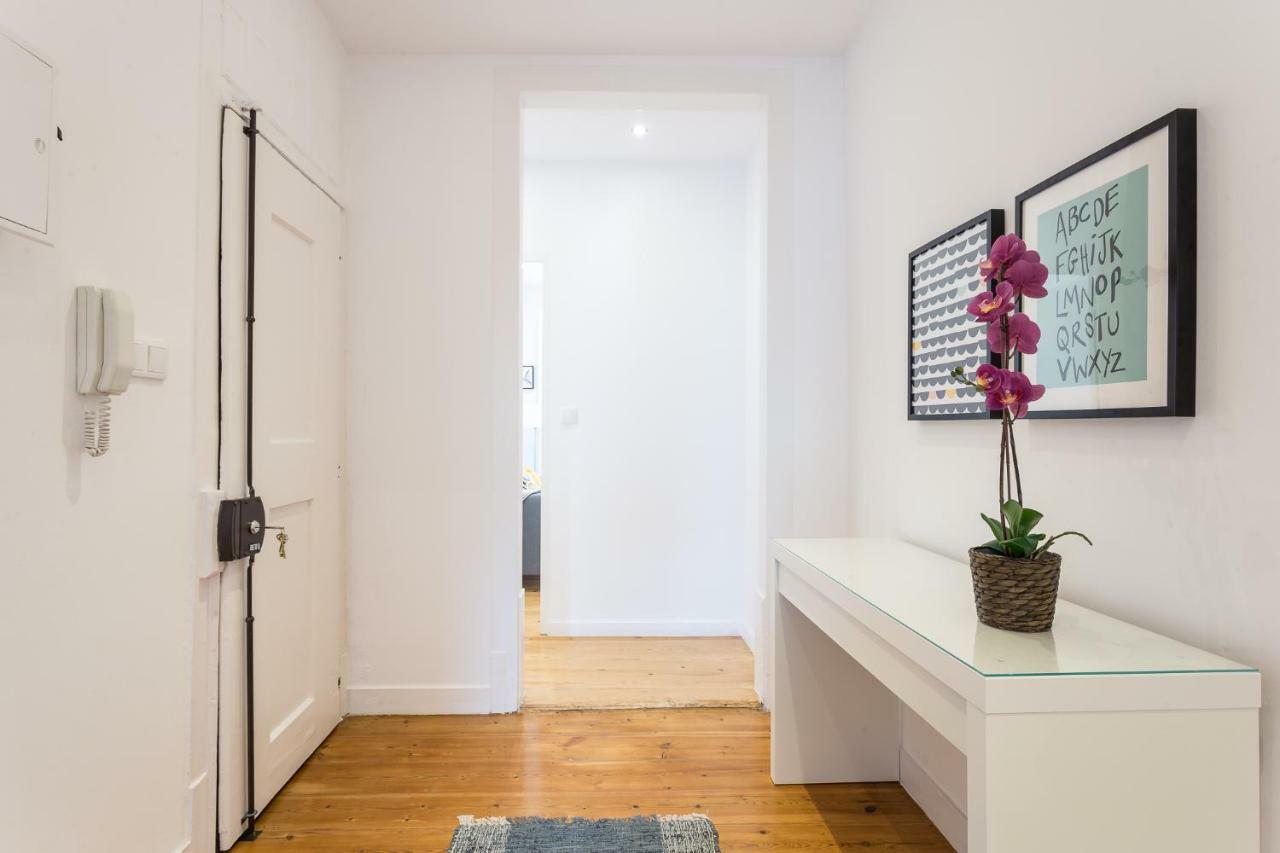Three Bedroom Apartment In Historical Centre -Bairro Alto ลิสบอน ภายนอก รูปภาพ