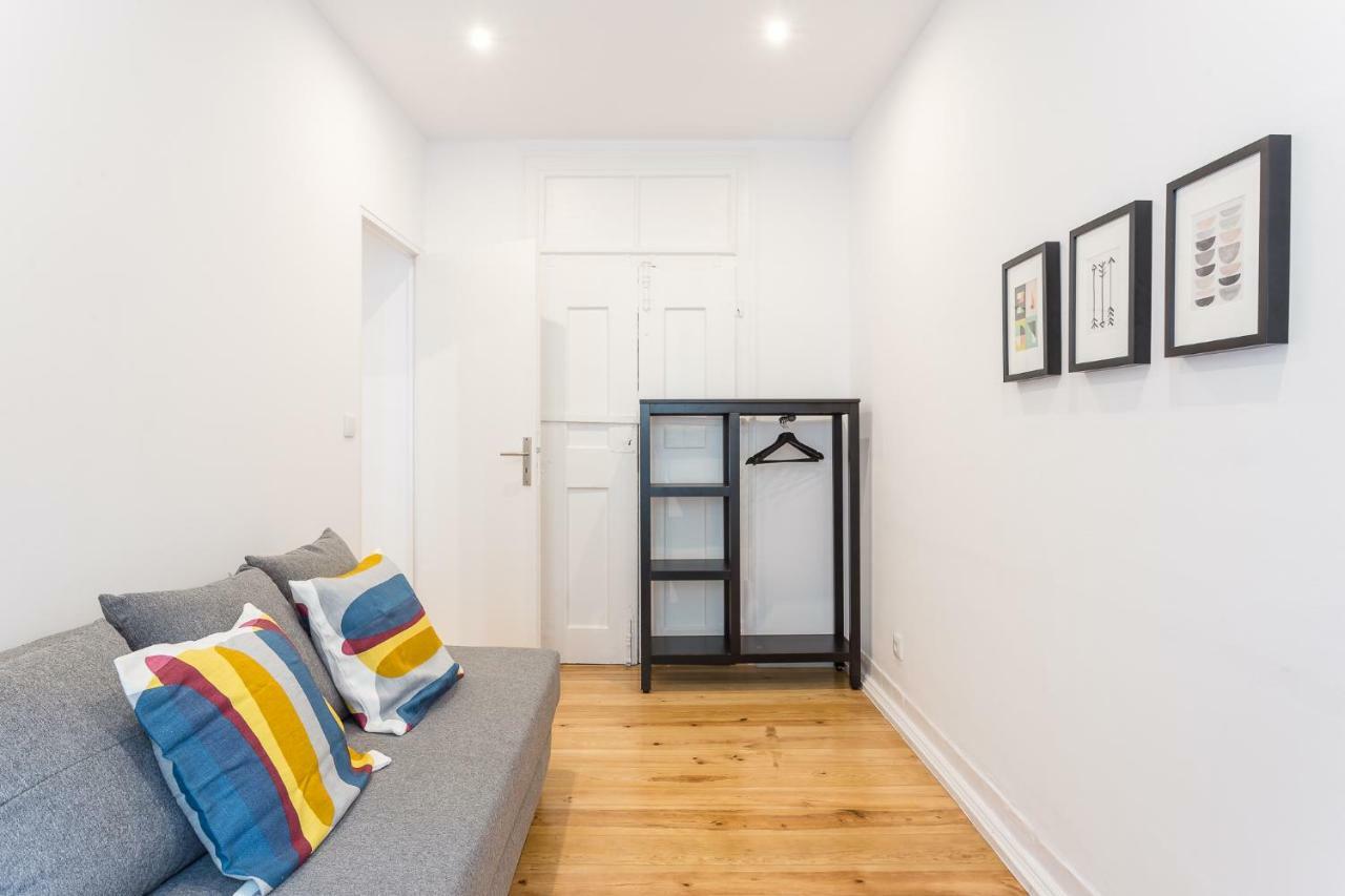 Three Bedroom Apartment In Historical Centre -Bairro Alto ลิสบอน ภายนอก รูปภาพ